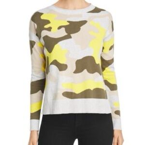Lisa Todd Camo Sweater Size Large EUC